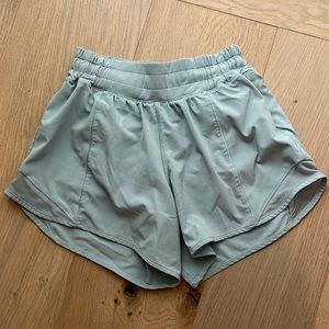 Lululemon Hotty Hot Shorts